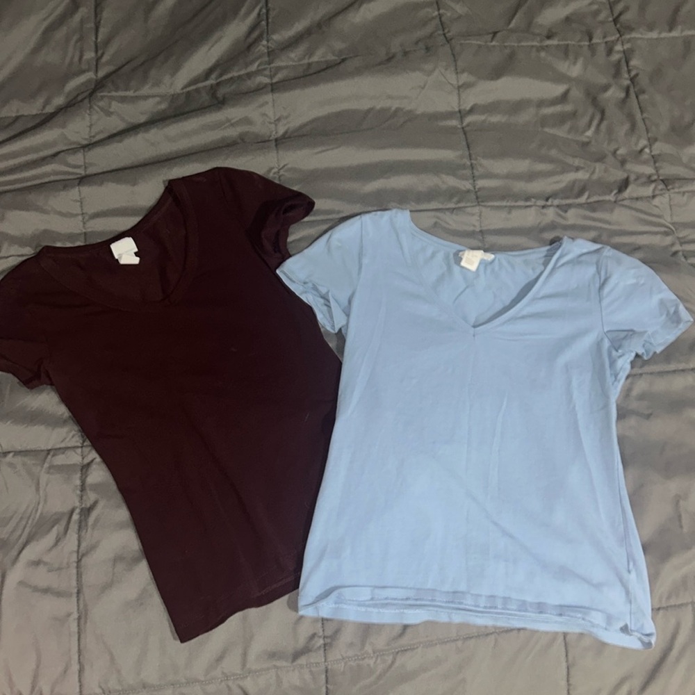H&M v neck shirts